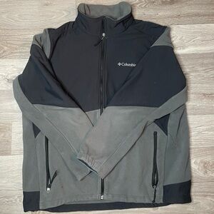 Men’s Columbia jacket size XL